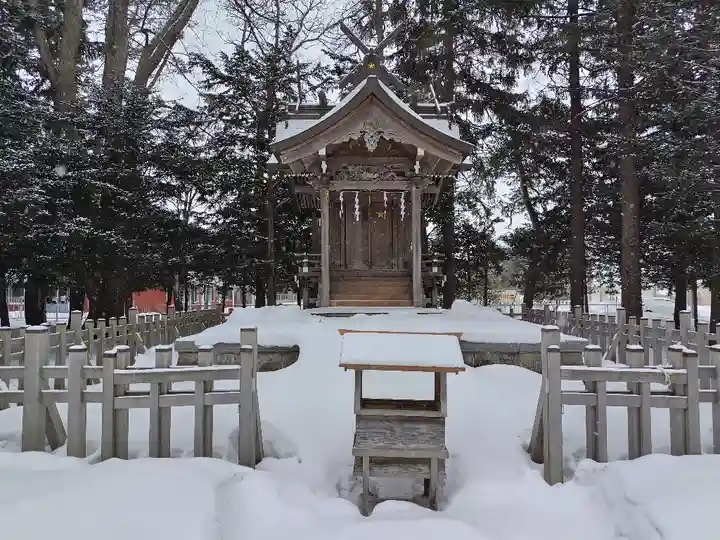 旭川神社の末社・摂社