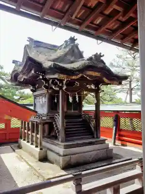 唐崎神社の末社・摂社