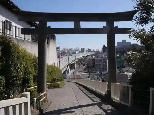 赤羽八幡神社の鳥居