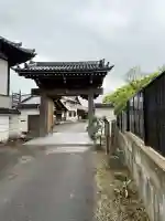 念仏寺の{uncategorized: "未分類", other: "その他", undefined: "問題あり", building: "その他建物", grave: "お墓", sacred_gate: "鳥居", guardian: "狛犬", statue: "像", buddha: "仏像", history: "歴史", nature: "自然", garden: "庭園", animal: "動物", pagoda: "塔", temizu: "手水舎", mountain_gate: "山門・神門", sanctuary: "本殿・本堂", subordinate: "末社・摂社", art: "芸術", scenery: "景色", jizo: "地蔵", ema: "絵馬", goshuin: "御朱印", omikuji: "おみくじ", items: "授与品その他", amulet: "お守り", goshuincho: "御朱印帳", eats: "食事", festival: "お祭り", votive_dance: "神楽", shichigosan: "七五三参", wedding: "結婚式", experience: "体験その他", initially: "初詣", around: "周辺", anti_infection: "感染症対策"}