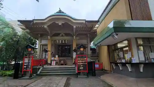 矢先稲荷神社の本殿・本堂