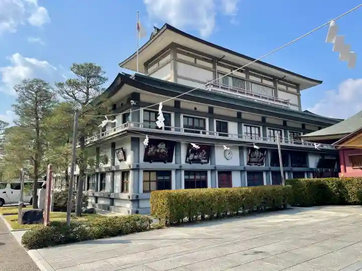 笠間稲荷神社の{uncategorized: "未分類", other: "その他", undefined: "問題あり", building: "その他建物", grave: "お墓", sacred_gate: "鳥居", guardian: "狛犬", statue: "像", buddha: "仏像", history: "歴史", nature: "自然", garden: "庭園", animal: "動物", pagoda: "塔", temizu: "手水舎", mountain_gate: "山門・神門", sanctuary: "本殿・本堂", subordinate: "末社・摂社", art: "芸術", scenery: "景色", jizo: "地蔵", ema: "絵馬", goshuin: "御朱印", omikuji: "おみくじ", items: "授与品その他", amulet: "お守り", goshuincho: "御朱印帳", eats: "食事", festival: "お祭り", votive_dance: "神楽", shichigosan: "七五三参", wedding: "結婚式", experience: "体験その他", initially: "初詣", around: "周辺", anti_infection: "感染症対策"}