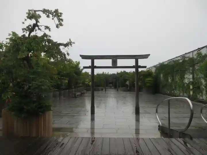 鉄道神社の鳥居