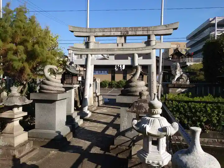 白蛇辨財天のその他建物