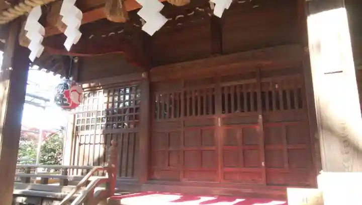 長崎神社の本殿・本堂
