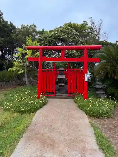 元乃隅神社の末社・摂社