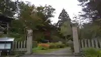有珠善光寺の山門・神門