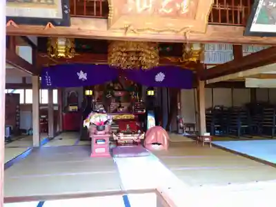 来応寺の本殿・本堂