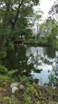 飯香岡八幡宮の周辺
