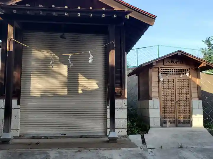 狐ヶ森稲荷神社の末社・摂社