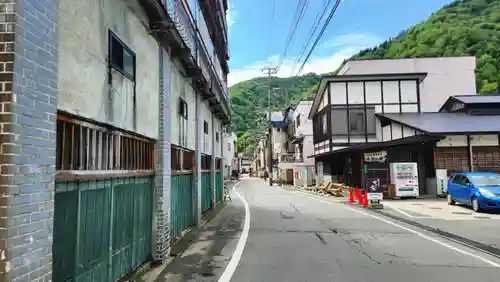 湯前神社の周辺