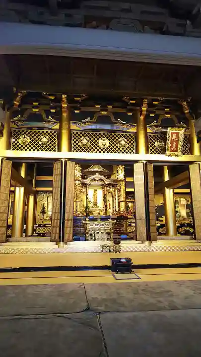 東本願寺の本殿・本堂