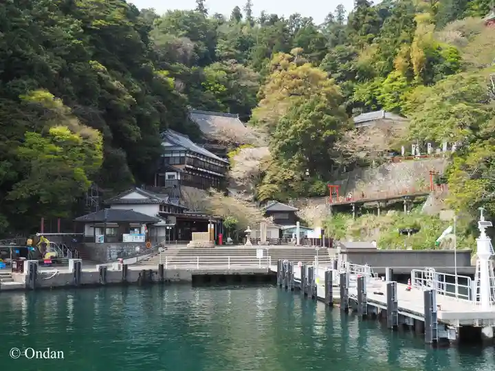 竹生島神社(都久夫須麻神社)(滋賀県)