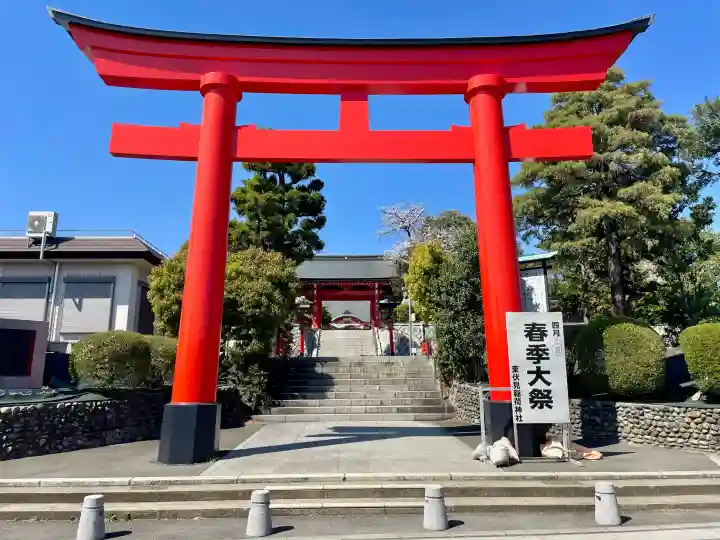 東伏見稲荷神社の{uncategorized: "未分類", other: "その他", undefined: "問題あり", building: "その他建物", grave: "お墓", sacred_gate: "鳥居", guardian: "狛犬", statue: "像", buddha: "仏像", history: "歴史", nature: "自然", garden: "庭園", animal: "動物", pagoda: "塔", temizu: "手水舎", mountain_gate: "山門・神門", sanctuary: "本殿・本堂", subordinate: "末社・摂社", art: "芸術", scenery: "景色", jizo: "地蔵", ema: "絵馬", goshuin: "御朱印", omikuji: "おみくじ", items: "授与品その他", amulet: "お守り", goshuincho: "御朱印帳", eats: "食事", festival: "お祭り", votive_dance: "神楽", shichigosan: "七五三参", wedding: "結婚式", experience: "体験その他", initially: "初詣", around: "周辺", anti_infection: "感染症対策"}