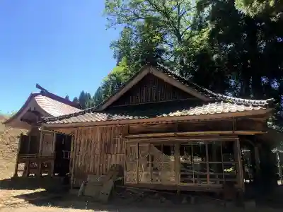 矢津田御霊神社の本殿・本堂