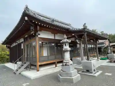 浄福寺の{uncategorized: "未分類", other: "その他", undefined: "問題あり", building: "その他建物", grave: "お墓", sacred_gate: "鳥居", guardian: "狛犬", statue: "像", buddha: "仏像", history: "歴史", nature: "自然", garden: "庭園", animal: "動物", pagoda: "塔", temizu: "手水舎", mountain_gate: "山門・神門", sanctuary: "本殿・本堂", subordinate: "末社・摂社", art: "芸術", scenery: "景色", jizo: "地蔵", ema: "絵馬", goshuin: "御朱印", omikuji: "おみくじ", items: "授与品その他", amulet: "お守り", goshuincho: "御朱印帳", eats: "食事", festival: "お祭り", votive_dance: "神楽", shichigosan: "七五三参", wedding: "結婚式", experience: "体験その他", initially: "初詣", around: "周辺", anti_infection: "感染症対策"}