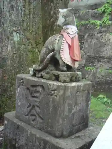 三峯神社の狛犬