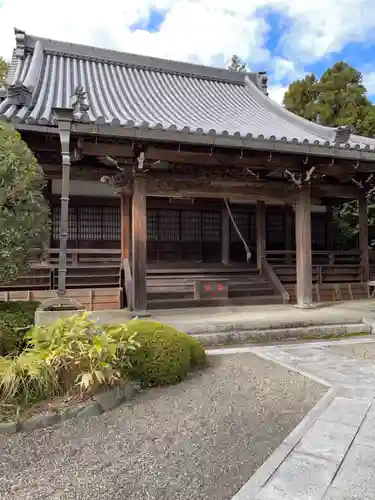 西恩寺の本殿・本堂