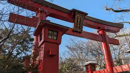 彌彦神社　(伊夜日子神社)の鳥居