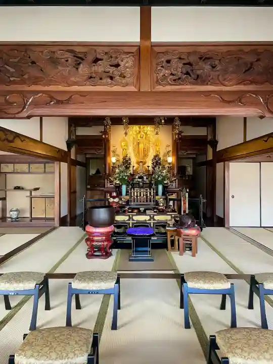 西念寺の{uncategorized: "未分類", other: "その他", undefined: "問題あり", building: "その他建物", grave: "お墓", sacred_gate: "鳥居", guardian: "狛犬", statue: "像", buddha: "仏像", history: "歴史", nature: "自然", garden: "庭園", animal: "動物", pagoda: "塔", temizu: "手水舎", mountain_gate: "山門・神門", sanctuary: "本殿・本堂", subordinate: "末社・摂社", art: "芸術", scenery: "景色", jizo: "地蔵", ema: "絵馬", goshuin: "御朱印", omikuji: "おみくじ", items: "授与品その他", amulet: "お守り", goshuincho: "御朱印帳", eats: "食事", festival: "お祭り", votive_dance: "神楽", shichigosan: "七五三参", wedding: "結婚式", experience: "体験その他", initially: "初詣", around: "周辺", anti_infection: "感染症対策"}