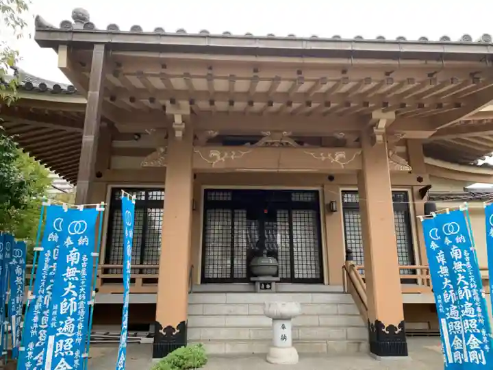 東界寺の本殿・本堂