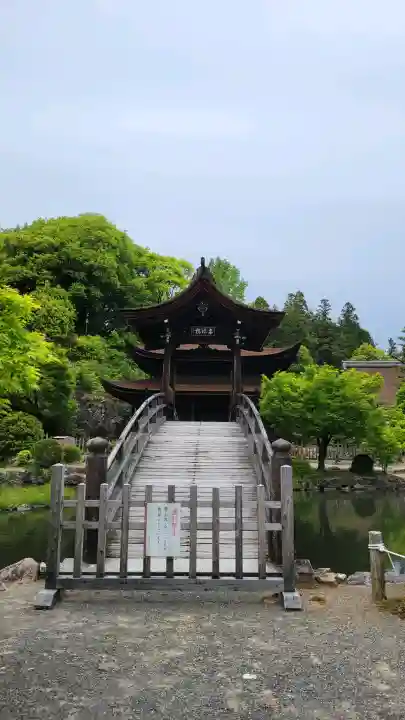 永保寺の{uncategorized: "未分類", other: "その他", undefined: "問題あり", building: "その他建物", grave: "お墓", sacred_gate: "鳥居", guardian: "狛犬", statue: "像", buddha: "仏像", history: "歴史", nature: "自然", garden: "庭園", animal: "動物", pagoda: "塔", temizu: "手水舎", mountain_gate: "山門・神門", sanctuary: "本殿・本堂", subordinate: "末社・摂社", art: "芸術", scenery: "景色", jizo: "地蔵", ema: "絵馬", goshuin: "御朱印", omikuji: "おみくじ", items: "授与品その他", amulet: "お守り", goshuincho: "御朱印帳", eats: "食事", festival: "お祭り", votive_dance: "神楽", shichigosan: "七五三参", wedding: "結婚式", experience: "体験その他", initially: "初詣", around: "周辺", anti_infection: "感染症対策"}