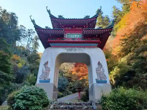 鳥居観音(埼玉県)