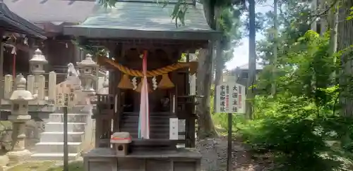 八木神社の末社