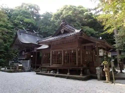 日吉神社の本殿