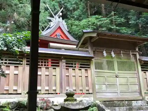 葛木御歳神社の本殿