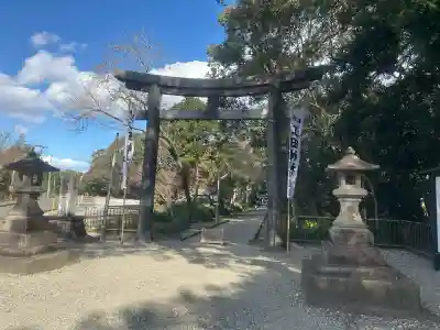 江田神社の{uncategorized: "未分類", other: "その他", undefined: "問題あり", building: "その他建物", grave: "お墓", sacred_gate: "鳥居", guardian: "狛犬", statue: "像", buddha: "仏像", history: "歴史", nature: "自然", garden: "庭園", animal: "動物", pagoda: "塔", temizu: "手水舎", mountain_gate: "山門・神門", sanctuary: "本殿・本堂", subordinate: "末社・摂社", art: "芸術", scenery: "景色", jizo: "地蔵", ema: "絵馬", goshuin: "御朱印", omikuji: "おみくじ", items: "授与品その他", amulet: "お守り", goshuincho: "御朱印帳", eats: "食事", festival: "お祭り", votive_dance: "神楽", shichigosan: "七五三参", wedding: "結婚式", experience: "体験その他", initially: "初詣", around: "周辺", anti_infection: "感染症対策"}