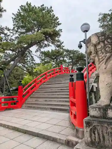 住吉大社の{uncategorized: "未分類", other: "その他", undefined: "問題あり", building: "その他建物", grave: "お墓", sacred_gate: "鳥居", guardian: "狛犬", statue: "像", buddha: "仏像", history: "歴史", nature: "自然", garden: "庭園", animal: "動物", pagoda: "塔", temizu: "手水舎", mountain_gate: "山門・神門", sanctuary: "本殿・本堂", subordinate: "末社・摂社", art: "芸術", scenery: "景色", jizo: "地蔵", ema: "絵馬", goshuin: "御朱印", omikuji: "おみくじ", items: "授与品その他", amulet: "お守り", goshuincho: "御朱印帳", eats: "食事", festival: "お祭り", votive_dance: "神楽", shichigosan: "七五三参", wedding: "結婚式", experience: "体験その他", initially: "初詣", around: "周辺", anti_infection: "感染症対策"}
