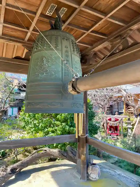 海蔵院の{uncategorized: "未分類", other: "その他", undefined: "問題あり", building: "その他建物", grave: "お墓", sacred_gate: "鳥居", guardian: "狛犬", statue: "像", buddha: "仏像", history: "歴史", nature: "自然", garden: "庭園", animal: "動物", pagoda: "塔", temizu: "手水舎", mountain_gate: "山門・神門", sanctuary: "本殿・本堂", subordinate: "末社・摂社", art: "芸術", scenery: "景色", jizo: "地蔵", ema: "絵馬", goshuin: "御朱印", omikuji: "おみくじ", items: "授与品その他", amulet: "お守り", goshuincho: "御朱印帳", eats: "食事", festival: "お祭り", votive_dance: "神楽", shichigosan: "七五三参", wedding: "結婚式", experience: "体験その他", initially: "初詣", around: "周辺", anti_infection: "感染症対策"}