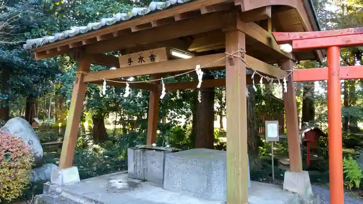 大神神社の手水舎