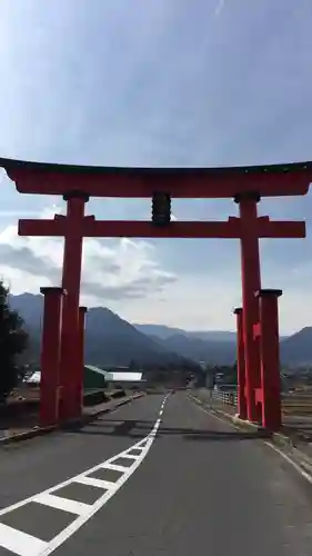 生島足島神社の鳥居