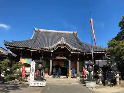 無量寺の本殿・本堂
