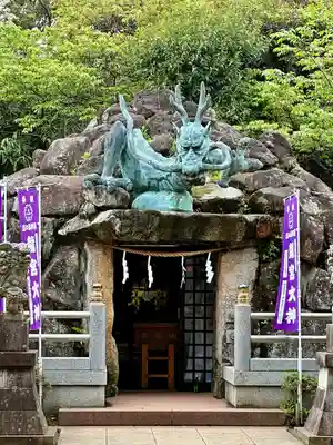 江島神社の末社・摂社