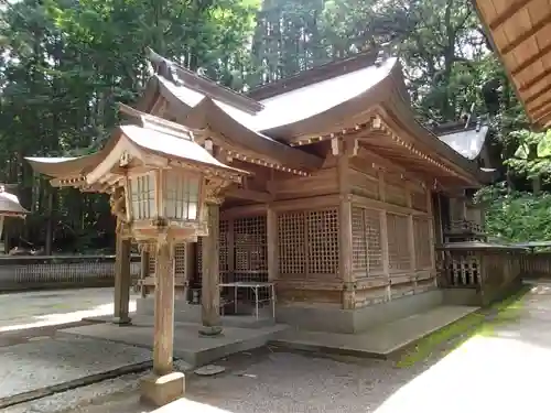 落立神社の本殿・本堂