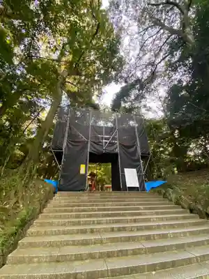 宇佐神宮の山門・神門