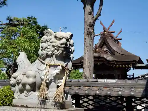 阿閇神社の狛犬