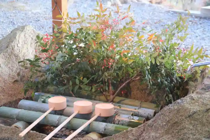 阿久津「田村神社」(郡山市阿久津町)旧社名:伊豆箱根三嶋三社の手水舎