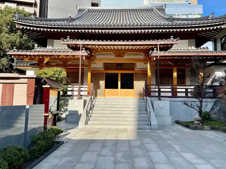 教安寺の本殿・本堂