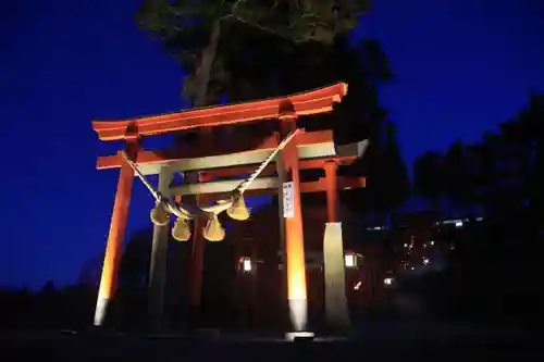 高屋敷稲荷神社の鳥居