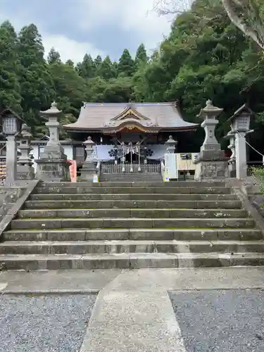 南湖神社の本殿・本堂