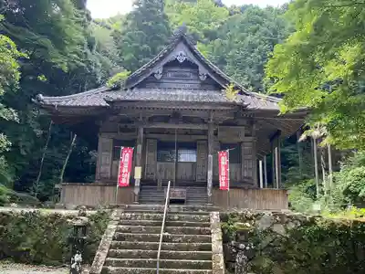 飯福田寺の本殿・本堂