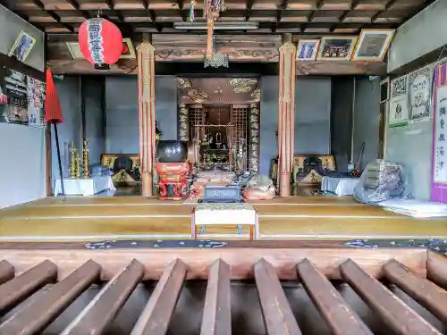 龍光寺の本殿・本堂