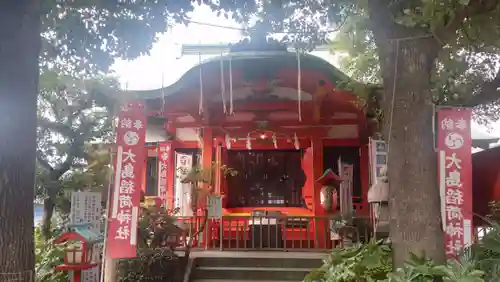 大島稲荷神社の本殿・本堂