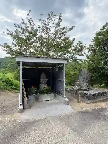 香園寺奥の院(白瀧)(愛媛県)