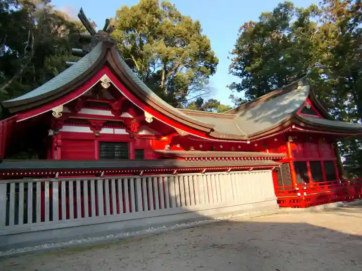 高瀧神社の本殿・本堂