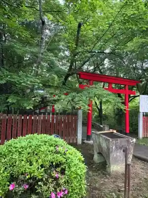 玉嶋辨財天の{uncategorized: "未分類", other: "その他", undefined: "問題あり", building: "その他建物", grave: "お墓", sacred_gate: "鳥居", guardian: "狛犬", statue: "像", buddha: "仏像", history: "歴史", nature: "自然", garden: "庭園", animal: "動物", pagoda: "塔", temizu: "手水舎", mountain_gate: "山門・神門", sanctuary: "本殿・本堂", subordinate: "末社・摂社", art: "芸術", scenery: "景色", jizo: "地蔵", ema: "絵馬", goshuin: "御朱印", omikuji: "おみくじ", items: "授与品その他", amulet: "お守り", goshuincho: "御朱印帳", eats: "食事", festival: "お祭り", votive_dance: "神楽", shichigosan: "七五三参", wedding: "結婚式", experience: "体験その他", initially: "初詣", around: "周辺", anti_infection: "感染症対策"}